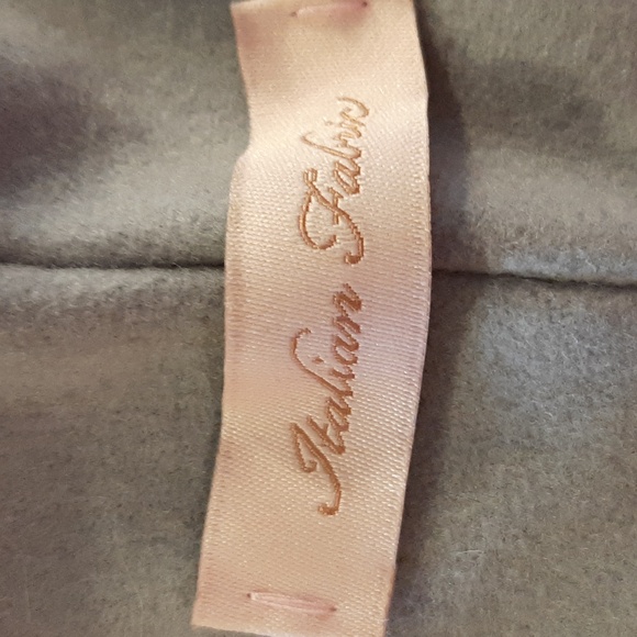 Limited edition ted baker coat last price 450$ - Picture 4 of 12